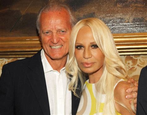 santo versace net worth.